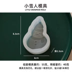 Festive Gingerbread Man & Elk Candle Mold - DIY Aromatherapy Crafts for Unique Christmas Gifts