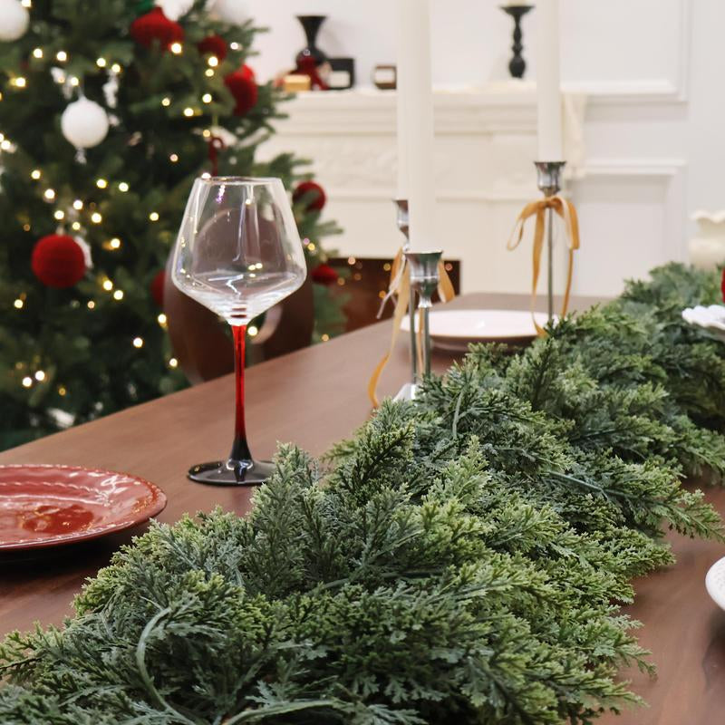 Senjie Christmas Low-Maintenance Cedar Garland with Vertical Flow Perfect for Any Mantel or Doorway Holiday Charm Real Touch Winter Green Pine（6Ft,9Ft)
